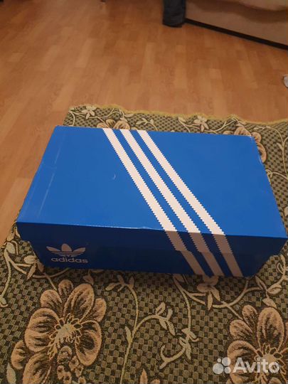 Adidas spezial moscow