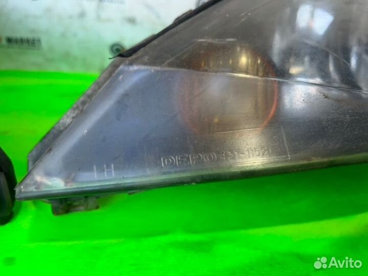 Фары передние Ford Focus 1 1.6 2004