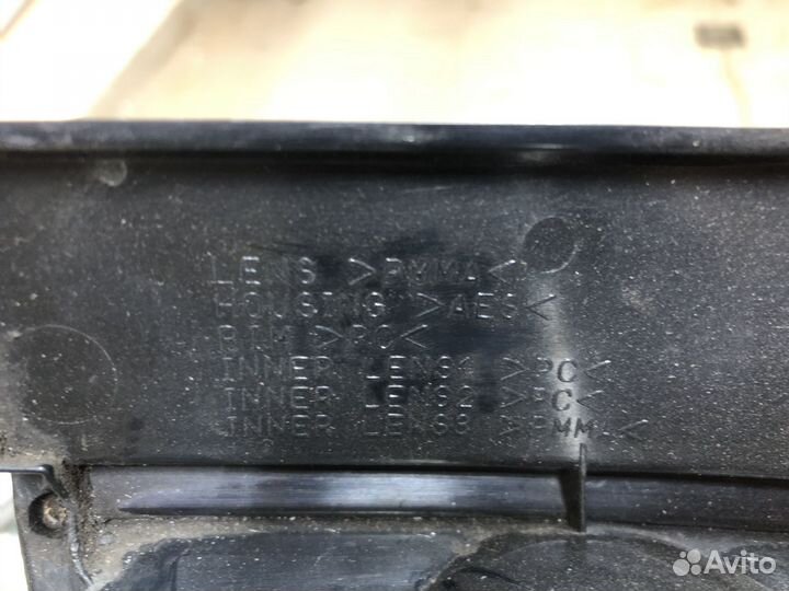 Фонарь задний левый Mazda 3 bk седан