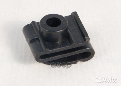 Клипса пластмассовая локера hyundai tucson (200