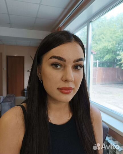 Мастер бровист