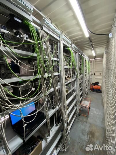 Контейнер для майнинга с местом