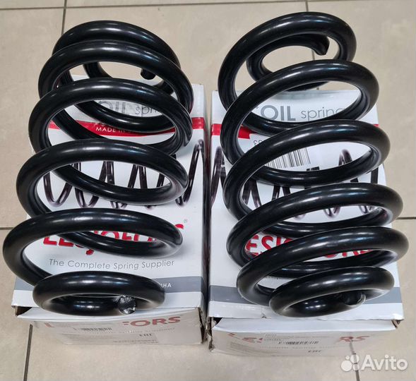 Пружина подвески задняя BMW X3 1/04-10