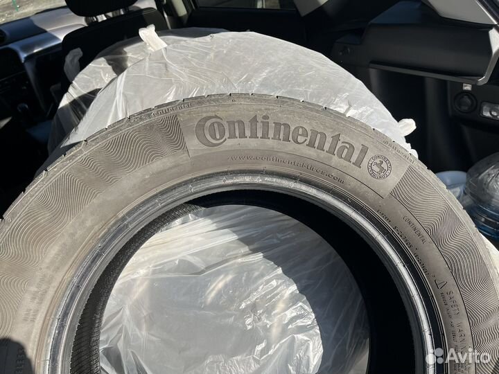 Continental ContiPremiumContact 5 215/60 R16 95H