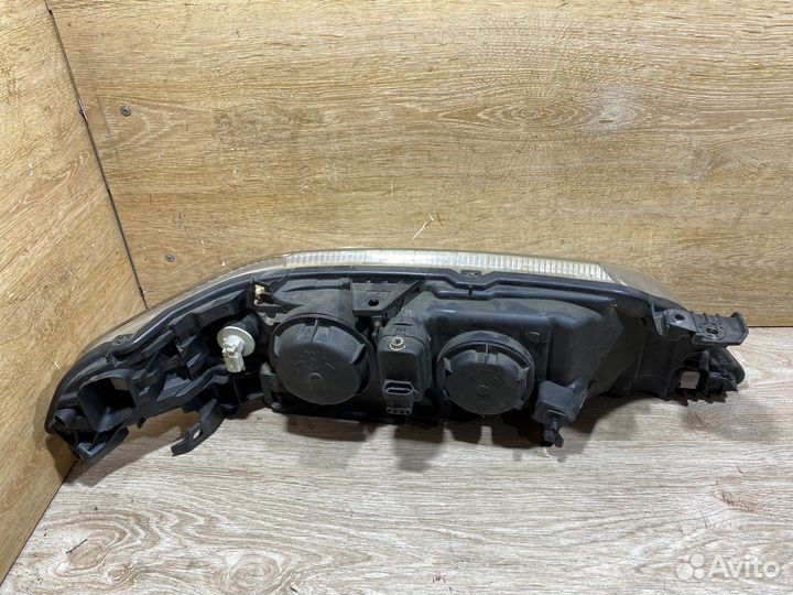 Фара левая Renault Laguna 2 дорест 142505