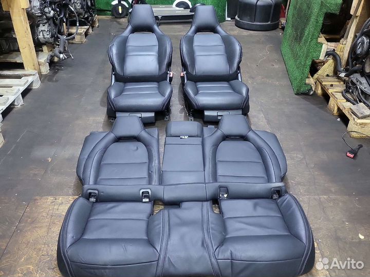 Комплект сидений на мерседес GLA x156