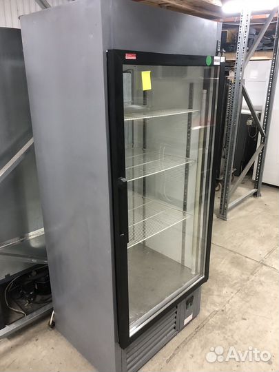 Холодильный шкаф