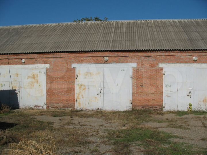 Сдам помещение свободного назначения, 401.6 м²