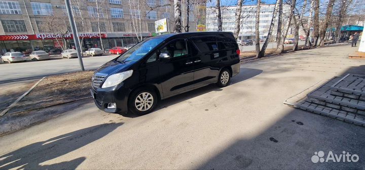 Toyota Alphard 3.5 AT, 2012, 252 000 км