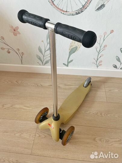 Самокат mini Micro 3 в 1 золотой