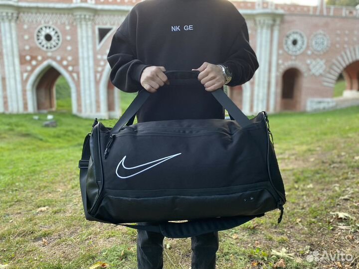 Спортивная сумка Nike Elite