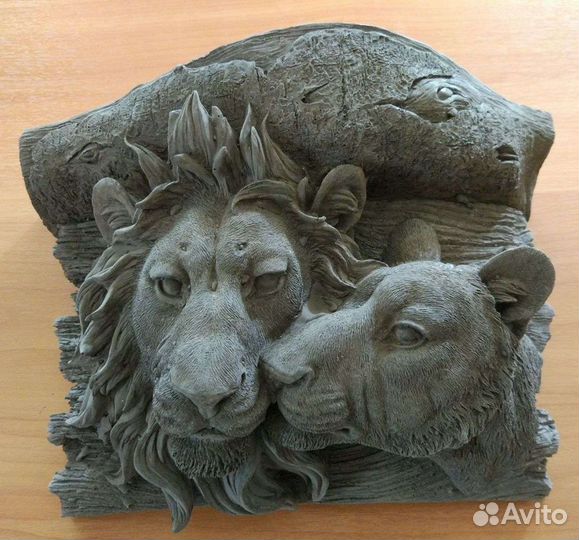 Декор на стену