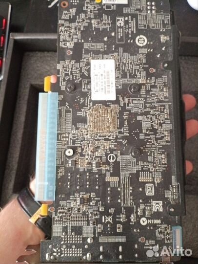 Видеокарта r9 270 2gb