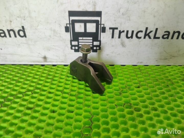 Кронштейн форсунки Daf Xf 106