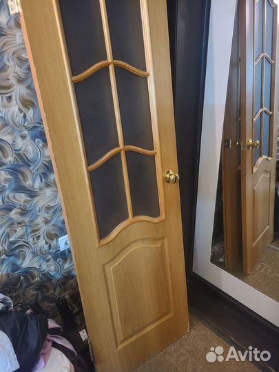 Двери межкомнатные Б/У