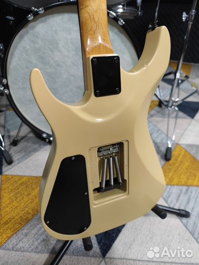 Charvel Schecter Strat электрогитара