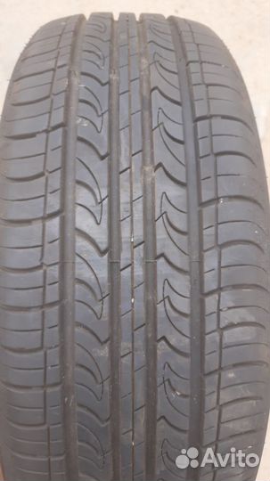 Roadstone CP 672 205/60 R16 92H