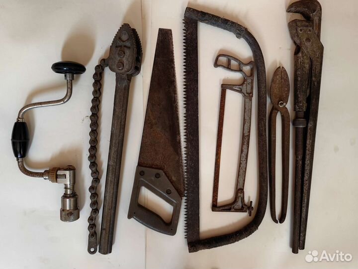 Инструмент СССР: пильные диски,сверла,дрель руч