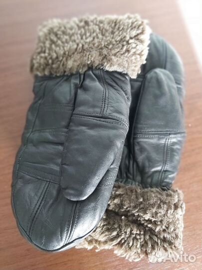 Варежки кожаные меховые