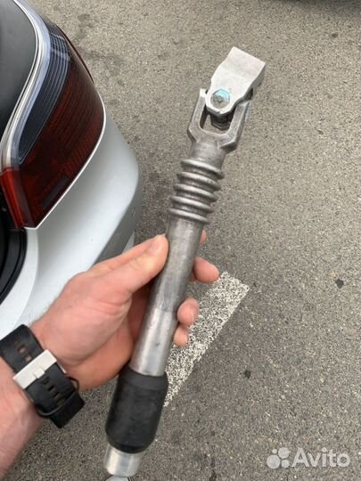 Рулевой карданчик е60