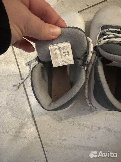 Лыжные ботинки