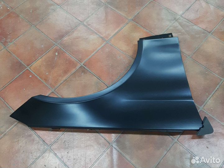 Крыло Мерседес 207 купе 212