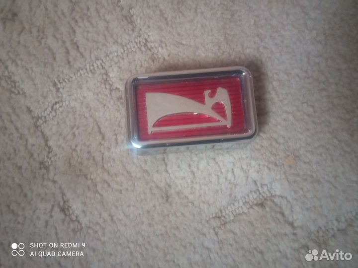 Новая эмблема на ваз 2111
