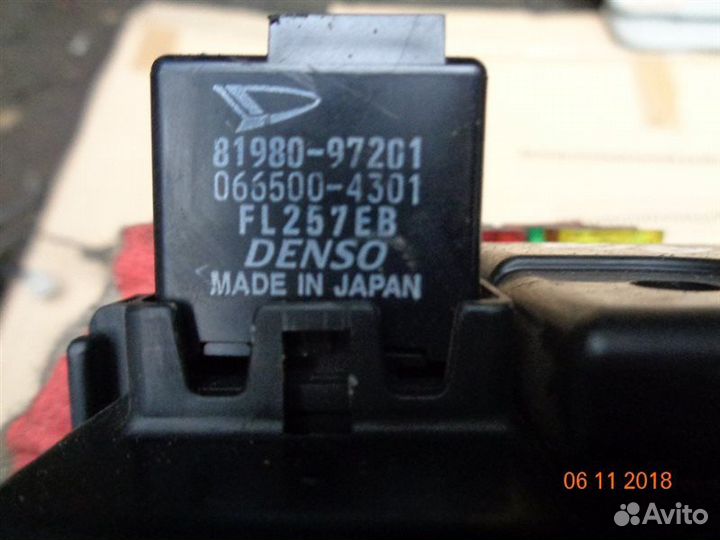 Блок предохранителей Daihatsu Storia хэтчбек 5 дв