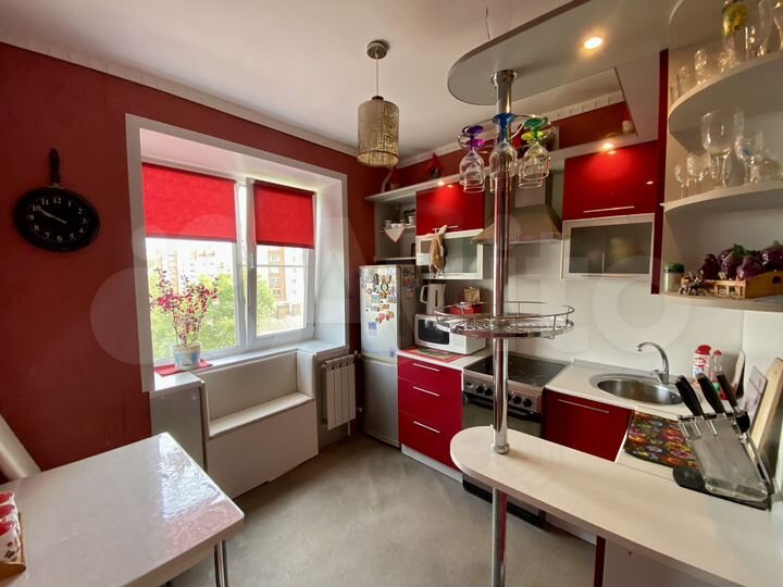 2-к. квартира, 40,7 м², 8/9 эт.