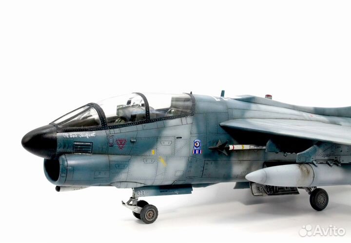 Модель самолета Corsair II 1/48