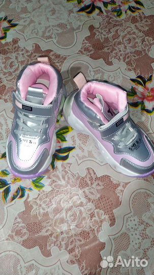 Кроссовки детские для девочек