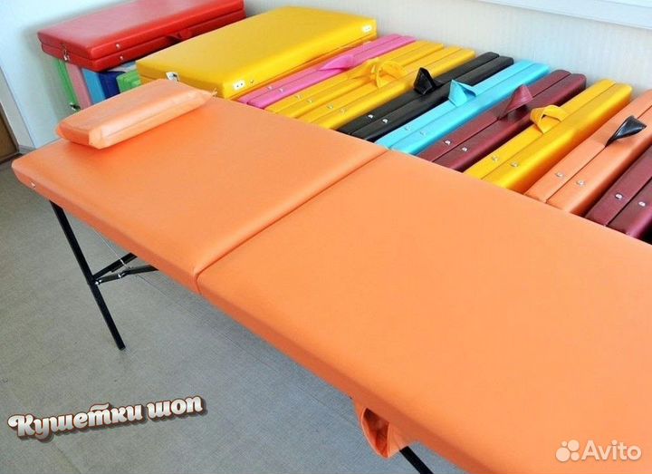 Кушетка лампа стул этажерка