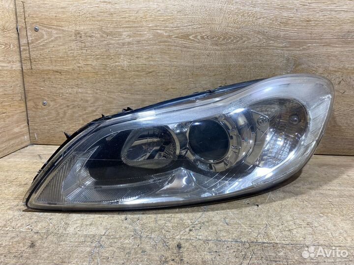 Фара передняя левая Volvo C30 рест Арт. 141962