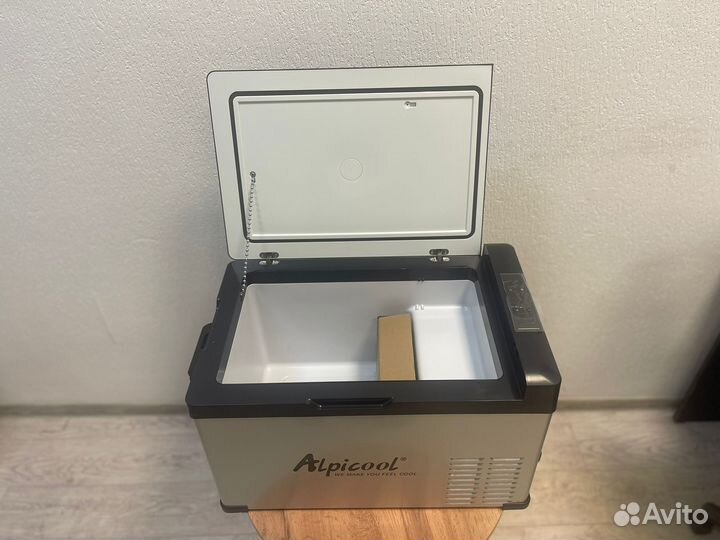Автохолодильник Alpicool c30