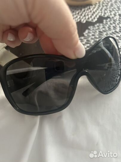 Очки солнцещащитные фирмы D&G(оригинал )