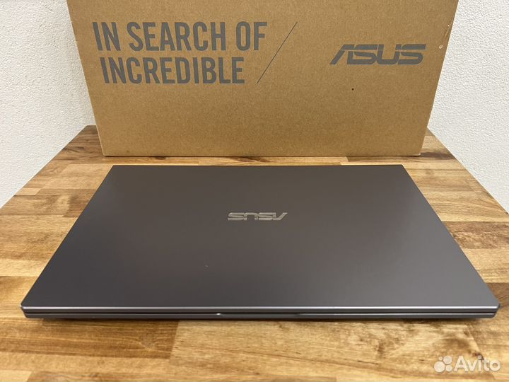 2022 Asus 8 ядер Ryzen 5 8Gb MX230 SSD+1000Gb FHD