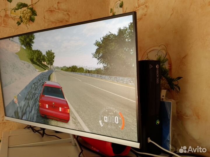 Xbox 360e 500гб