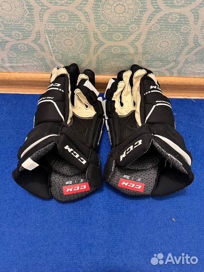 Новые Хоккейные перчатки CCM Tacks 9060