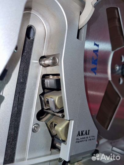 Катушечный магнитофон Akai GX-77