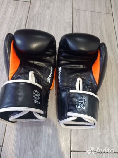 Перчатки для смешанных единоборств,щитки