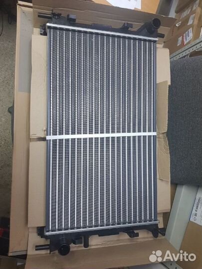 Радиатор охлаждения Focus 1 Форд Фокус 1998-2005