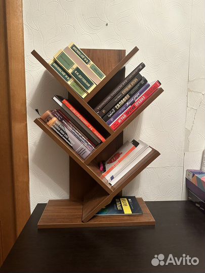 Полка для книг