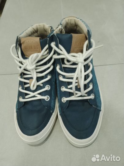 Кроссовки р. 34-35