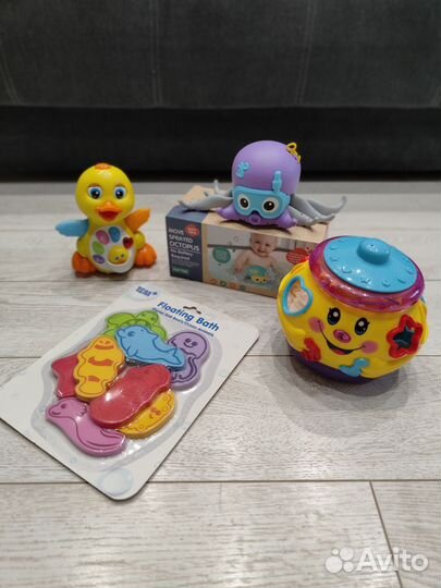 Игрушки для малышей пакетом