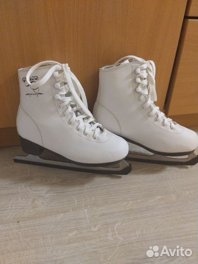 Коньки фигурные 35 размер для девочки