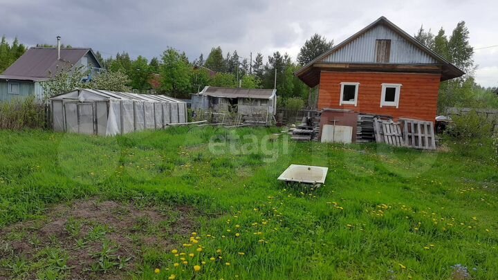 Дача 40,5 м² на участке 10 сот.