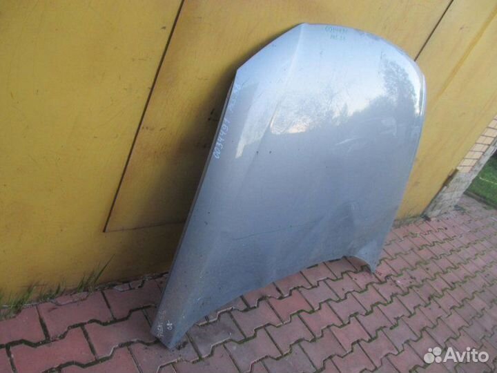 Капот Volkswagen Passat B6 2006-2011