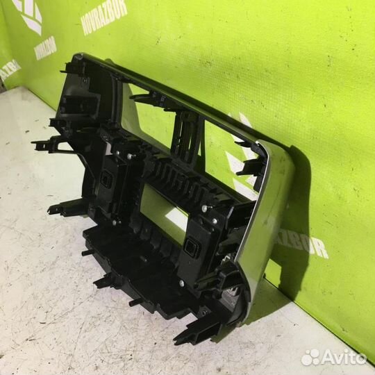 Накладка торпедо Тойота Лэнд Крузер Прадо 150 09+