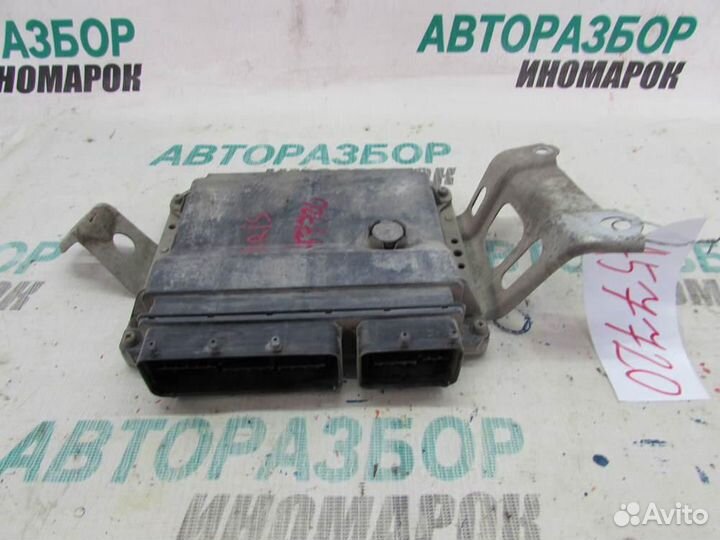 Блок управления двигателем для Toyota Yaris 2 200