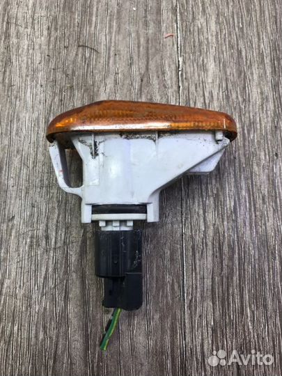 Повторитель поворота передний правый Honda Jazz